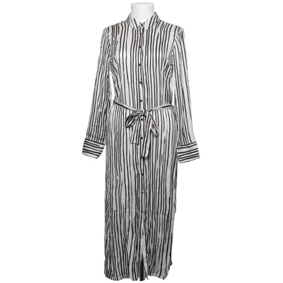 Robe portefeuille (Noir, Blanc) de Soyaconcept Viscose