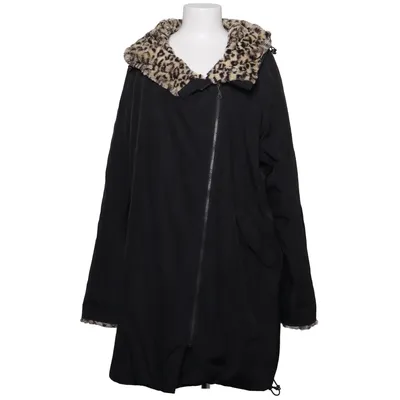 Vinterkappa (Svart) från Giovanna Polyester