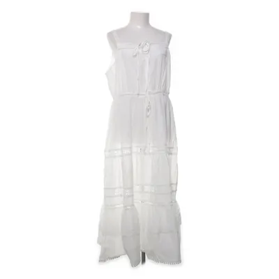 Dress (White) from Sheilay