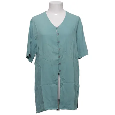 Top (Green) from Adelsten Polyester, Viscose