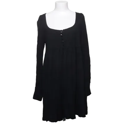 Klänning (Svart) från Joelle by Ellos Viskos