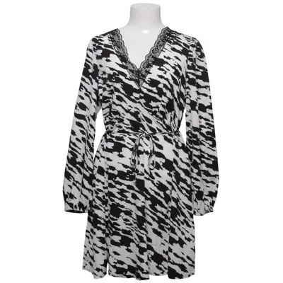 Wrap dress (Black, White) from New Look Polyester