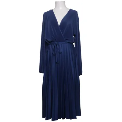 Wikkeljurk (Blauw) van Reserved Polyester