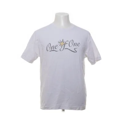 T-shirt (Vit) från One of One