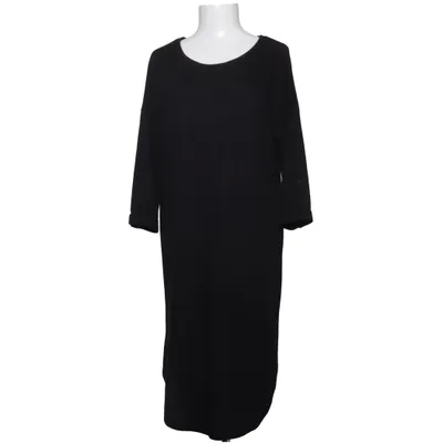 Klänning (Svart) från Läst Polyester, Viskos