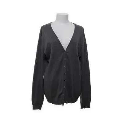 Cardigan (Gray) from Basic U