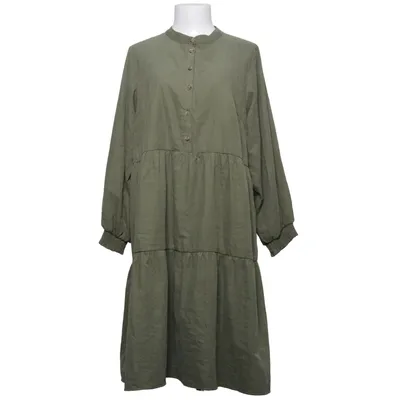 Klänning (Grön) från Moves Polyamid, Polyester