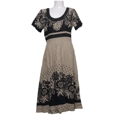 Robe (Beige, Noir) de Flash Lin