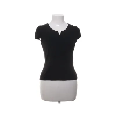 Top (Black) from August Silk