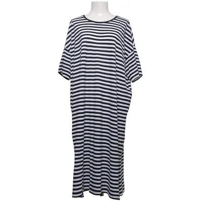 Maxi dress (Black, White) from Noisy May