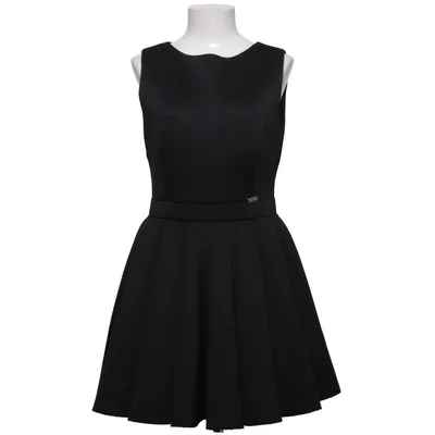 Robe (Noir) de Katrus Polyester