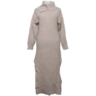 Turtleneck kjole (Beige) fra Maud Uld