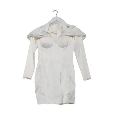 Robe (Blanc) de PrettyLittleThing Élasthane, Polyester