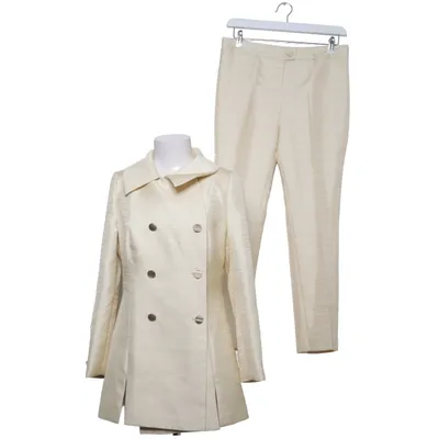 Suit (Beige)