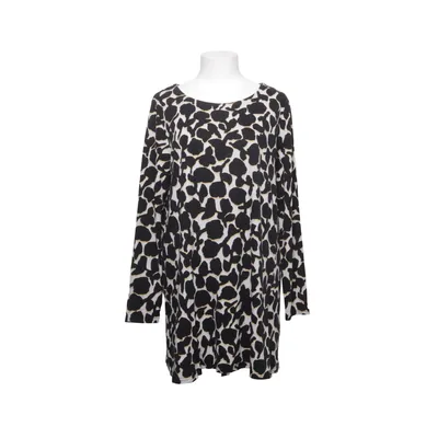 Klänning (Svart, Vit, Beige) från Nanso