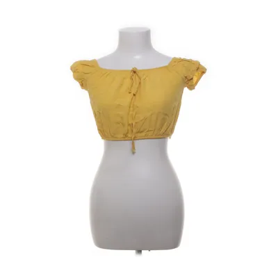 Crop top (Gul) från CTN