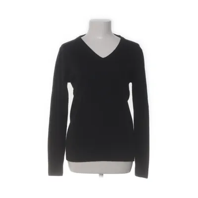 Pullover (Black) from Pull Love