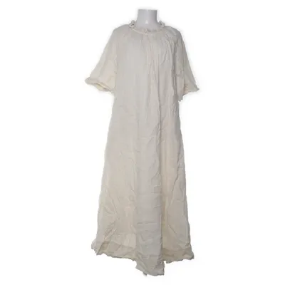 Maxikjole (Beige, Hvid) fra Skall Studio Økologisk bomuld, Linned