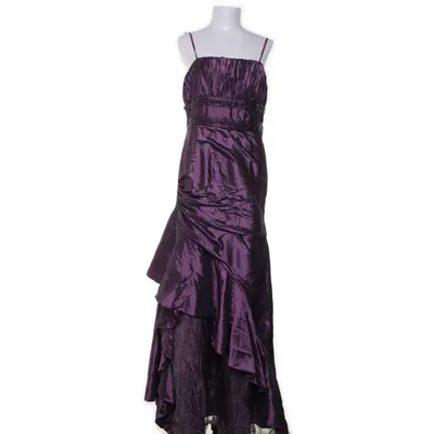 Aftonklänning (Lila) från Dollar