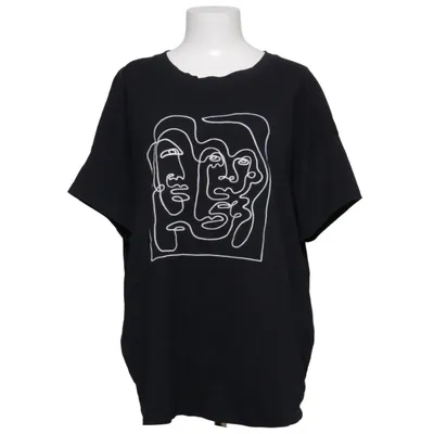 T-shirt (Black) from Studio Untold Cotton