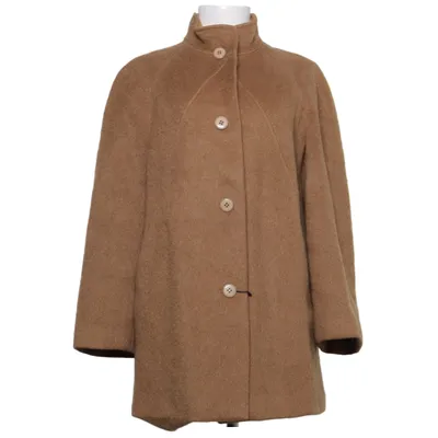 Kappa (Brun) från Aritzia