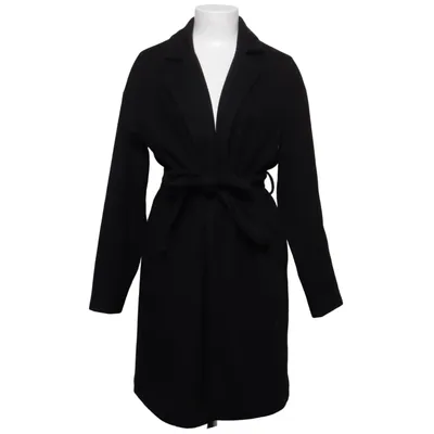 Kappa (Svart) från First and I Polyester