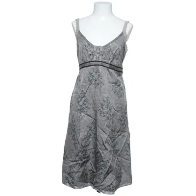 Robe (Gris, Noir, Blanc) de Nü by Staff-Woman Viscose