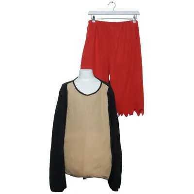 Fancy dress (Red, Black, Beige)