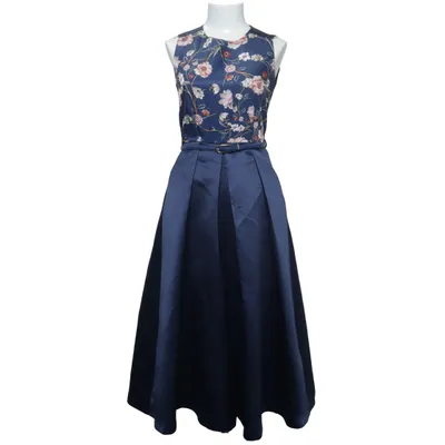 Kleid (Blau, Mehrfarbig) von Closet London Polyester