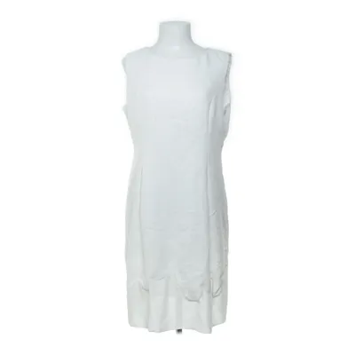 Robe (Blanc) de Expressions Polyester