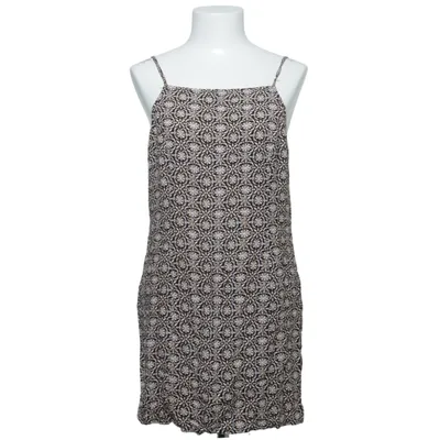 Jurk (Zwart, Beige, Wit) van Urban Renewal Viscose