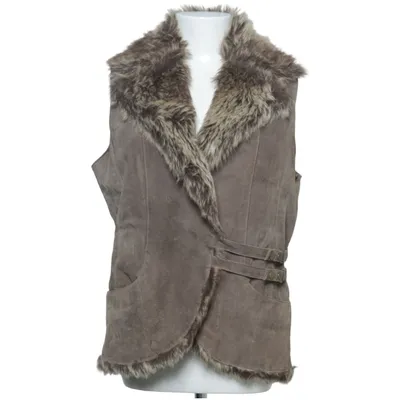 Outdoor vest (Bruin) van Kara