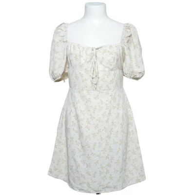 Kjole (Beige, Flerfarvet) fra Glamorous Care Genanvendt polyester