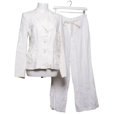 Costume (Blanc) de Redgreen Lin