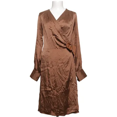 Slå-om-kjole (Brun) fra Lene Sand Elastan, Silke, Viscose