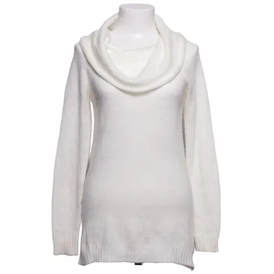 Sweater (White) from Monitor
