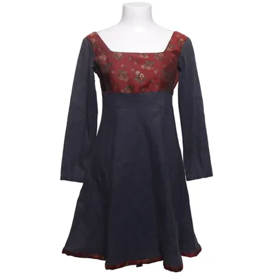 Dirndl (Grå, Röd, Flerfärgad)