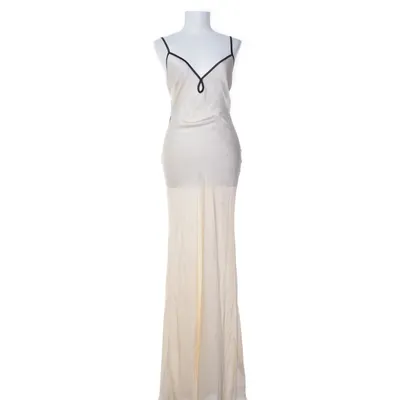 Maxikjole (Beige) fra Fashion Nova
