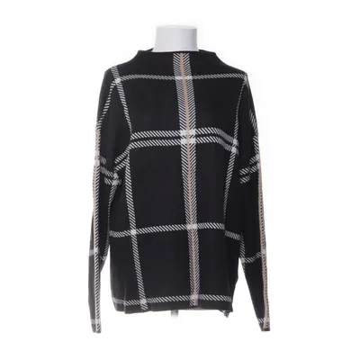 Sweater (Black, White, Beige) from One More Story