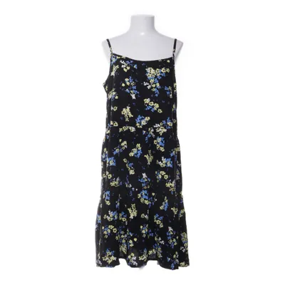 Klänning (Svart, Flerfärgad) från VRS Woman Viskos