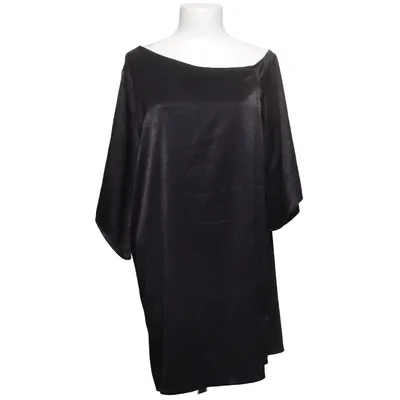 Robe (One Shoulder Tie Waist Dress) de Hannalicious x NA-KD Polyester