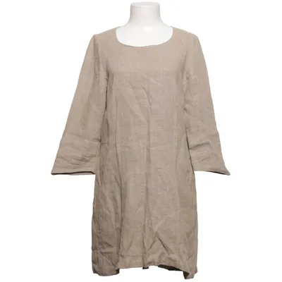 Klänning (Beige) från Carina Winnie