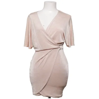 Robe portefeuille (Beige) de NLY One