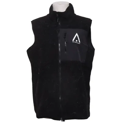 Outer vest (Black) from Wearcolour Polyester