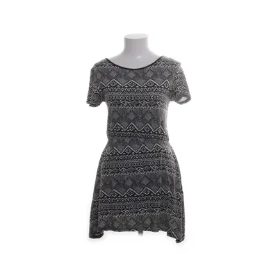 Kleid (Schwarz, Weiß) von Influence Viskose, Elasthan