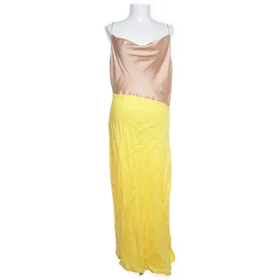 Jurk (Geel) van Zara Polyester