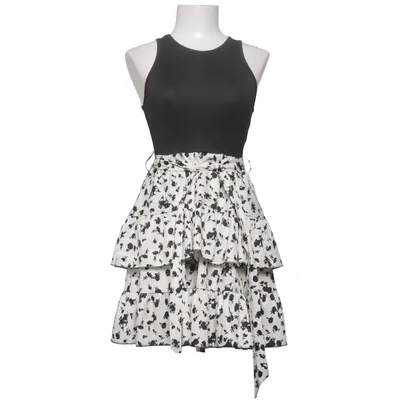 Robe (Noir, Blanc) de Emery Rose