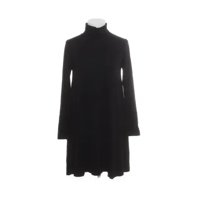 Rollkragenkleid (Schwarz) von ASOS