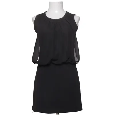 Robe (Noir) de Baluoke