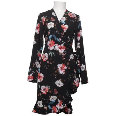 Omlottklänning (Svart, Röd, Vit) från D.O. Studio Polyester